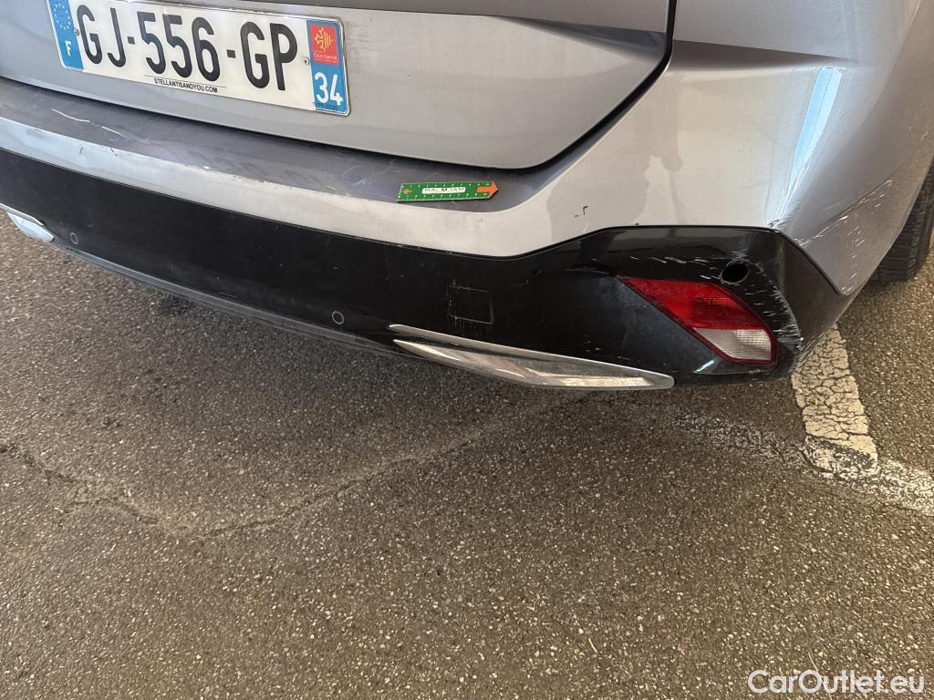  Peugeot  308 PEUGEOT  SW / 2021 / 5P / Break PureTech 130 S&S EAT 8 ALLURE #3