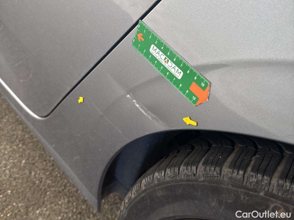  Peugeot  308 PEUGEOT  SW / 2021 / 5P / Break PureTech 130 S&S EAT 8 ALLURE #8