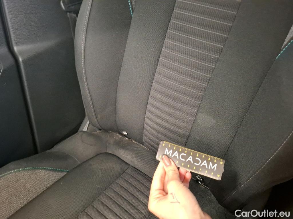  Peugeot  3008  II Style 1.5 HDi 130CV BVA8 E6d #16