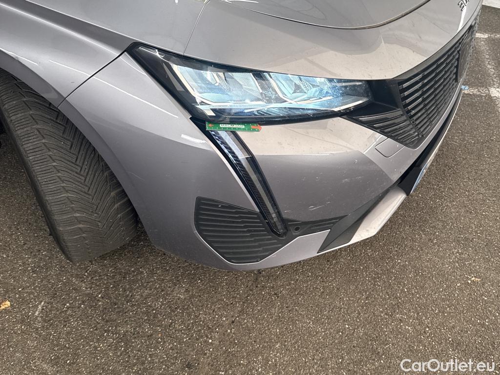  Peugeot  308 PEUGEOT  SW / 2021 / 5P / Break PureTech 130 S&S EAT 8 ALLURE #23