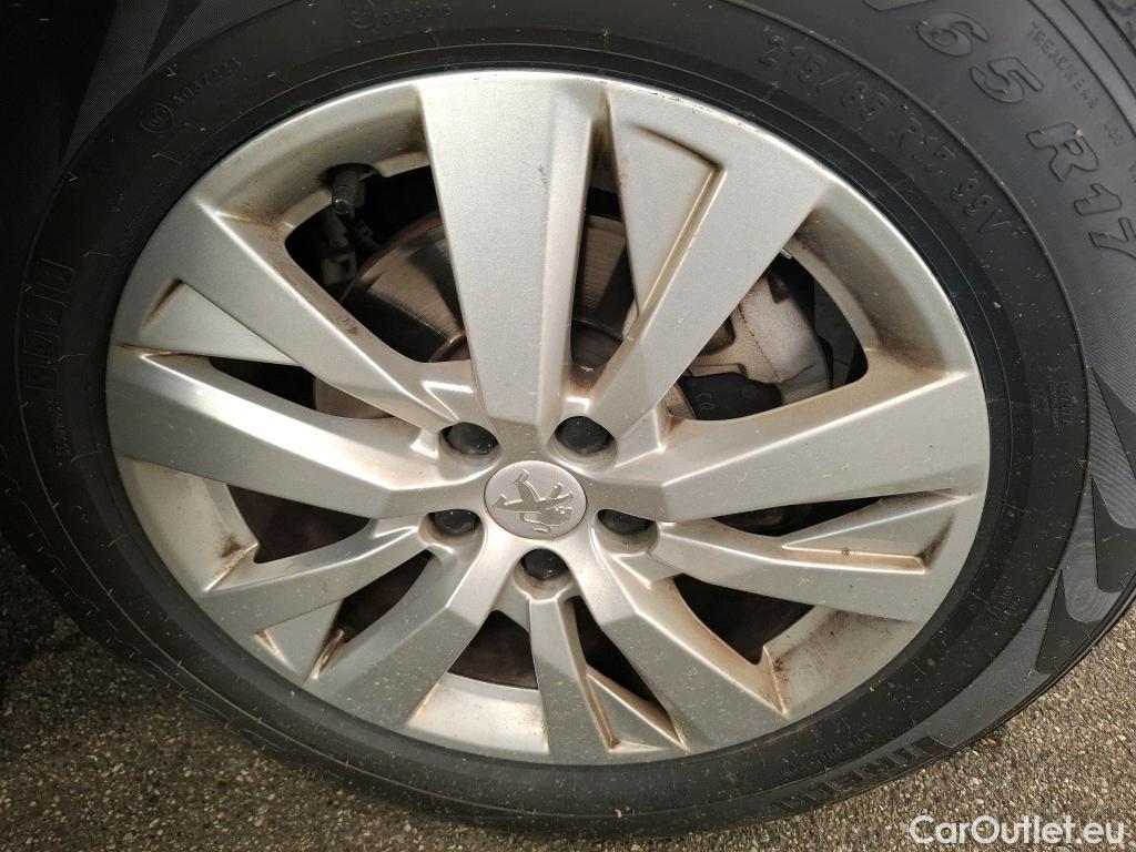  Peugeot  3008  II Style 1.5 HDi 130CV BVA8 E6d #25