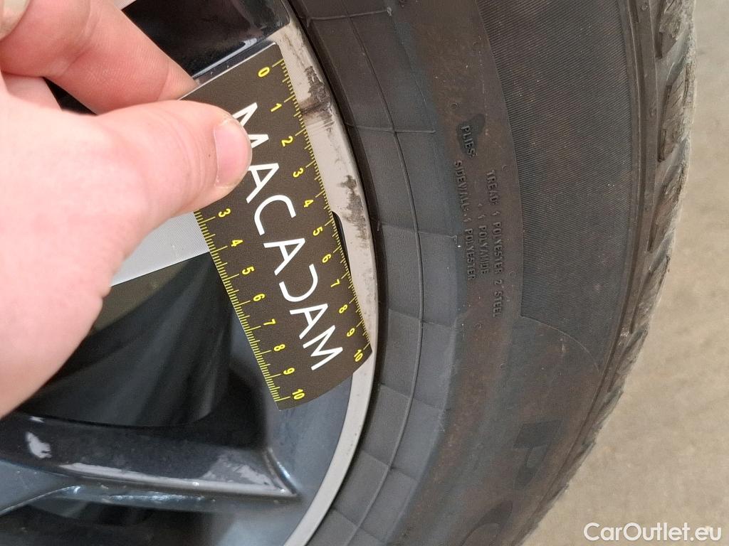  Peugeot  3008  GT Line 1.5 HDi 130CV BVA8 E6dT #7