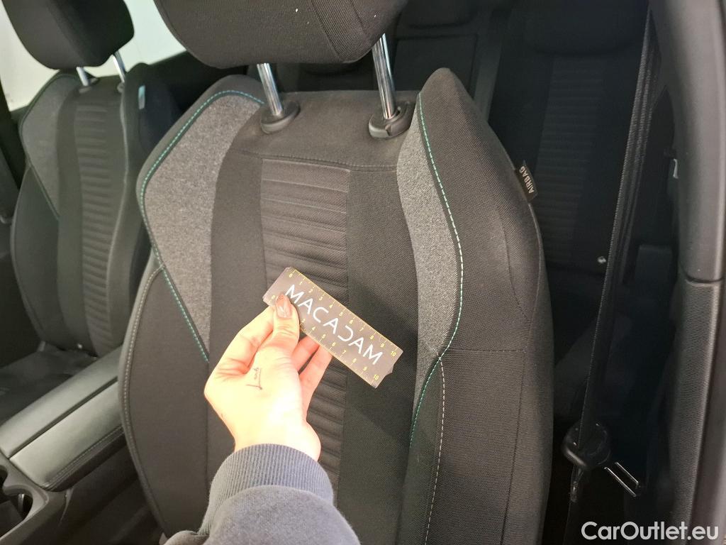  Peugeot  3008  II Style 1.5 HDi 130CV BVA8 E6d #19