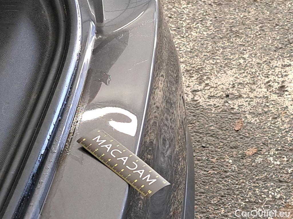  Peugeot  308 PEUGEOT  / 2017 / 5P / Berline Puretech 130 S&S EAT8 Allure #16