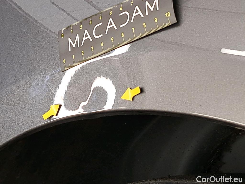  Peugeot  308 PEUGEOT  / 2017 / 5P / Berline Puretech 130 S&S EAT8 Allure #5