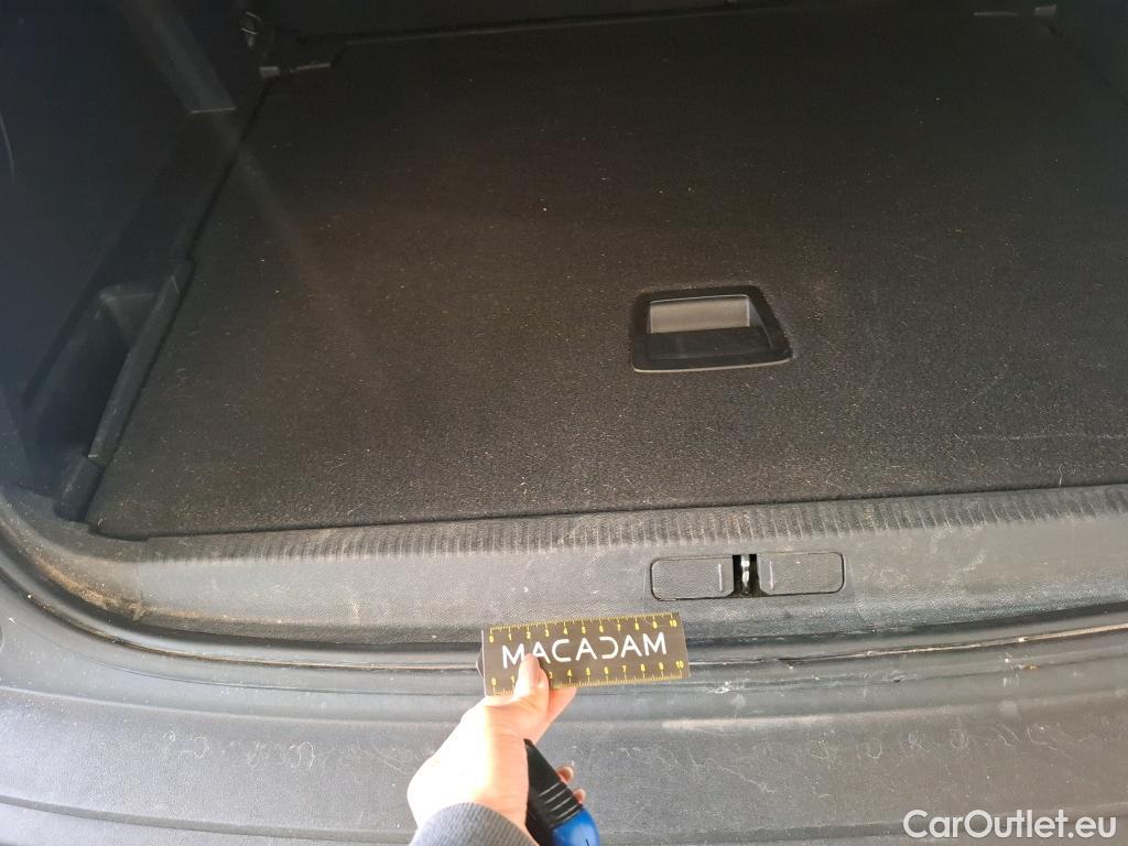  Peugeot  3008  II Style 1.5 HDi 130CV BVA8 E6d #45