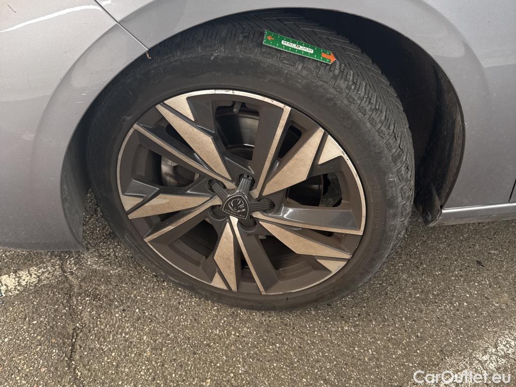  Peugeot  308 PEUGEOT  SW / 2021 / 5P / Break PureTech 130 S&S EAT 8 ALLURE #34