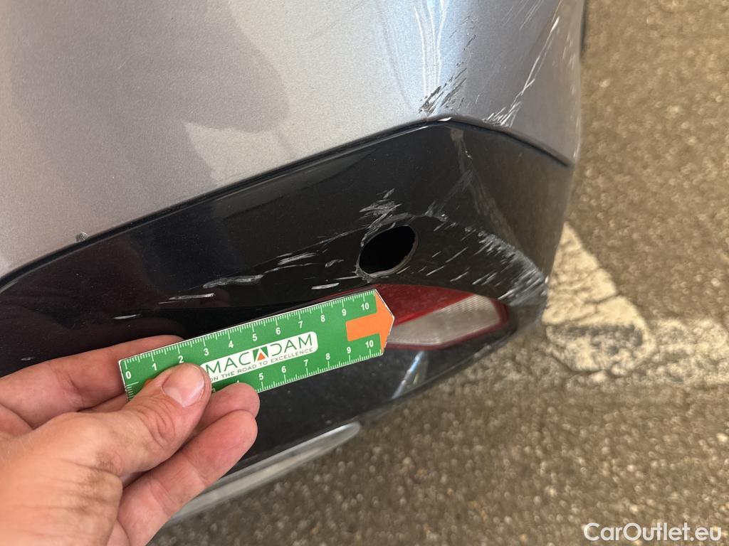  Peugeot  308 PEUGEOT  SW / 2021 / 5P / Break PureTech 130 S&S EAT 8 ALLURE #29