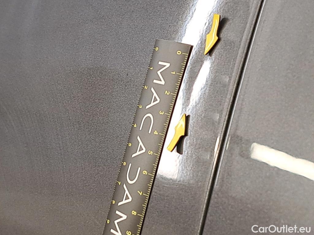  Peugeot  308 PEUGEOT  / 2017 / 5P / Berline Puretech 130 S&S EAT8 Allure #11