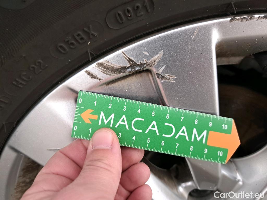  Peugeot  5008  Active Business 1.5 HDi 130CV BVM6 7 Sieges E6dT #13