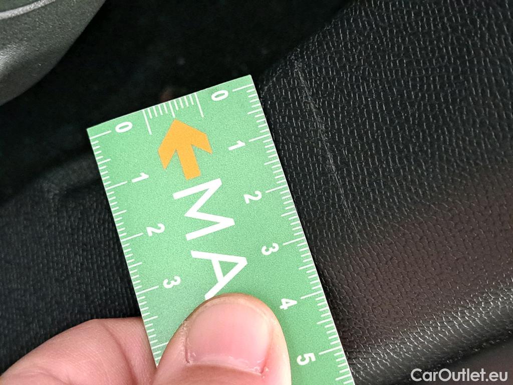  Peugeot  5008 PEUGEOT  / 2016 / 5P / SUV Puretech 130 S&S ACCESS #8