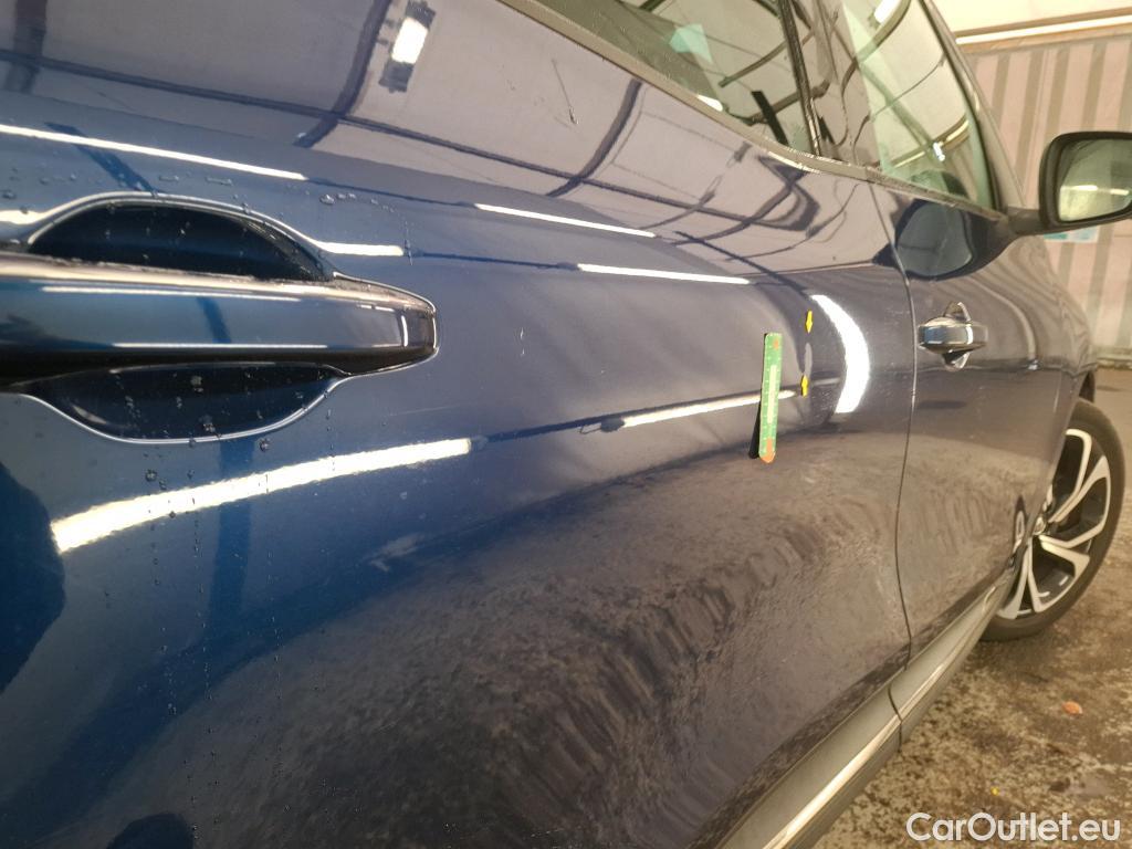  Renault  Grand Scenic RENAULT Grand Scénic / 2016 / 5P / monospace Intens Blue dCi 120 #40