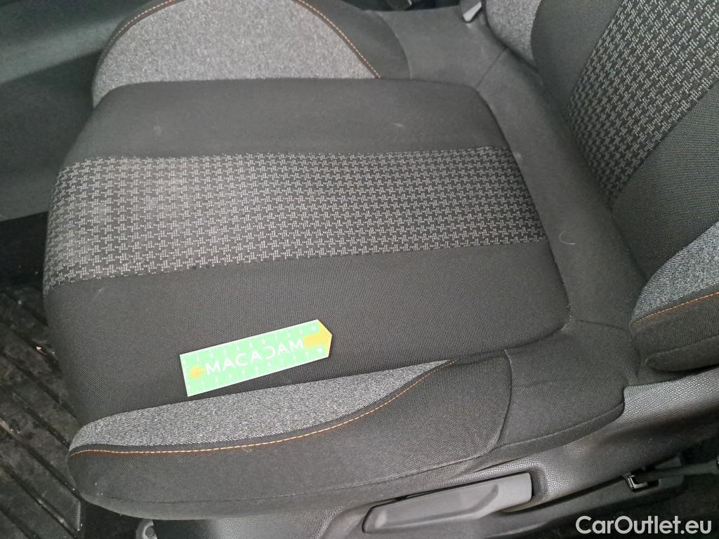  Peugeot  5008 PEUGEOT  / 2016 / 5P / SUV Puretech 130 S&S ACCESS #15