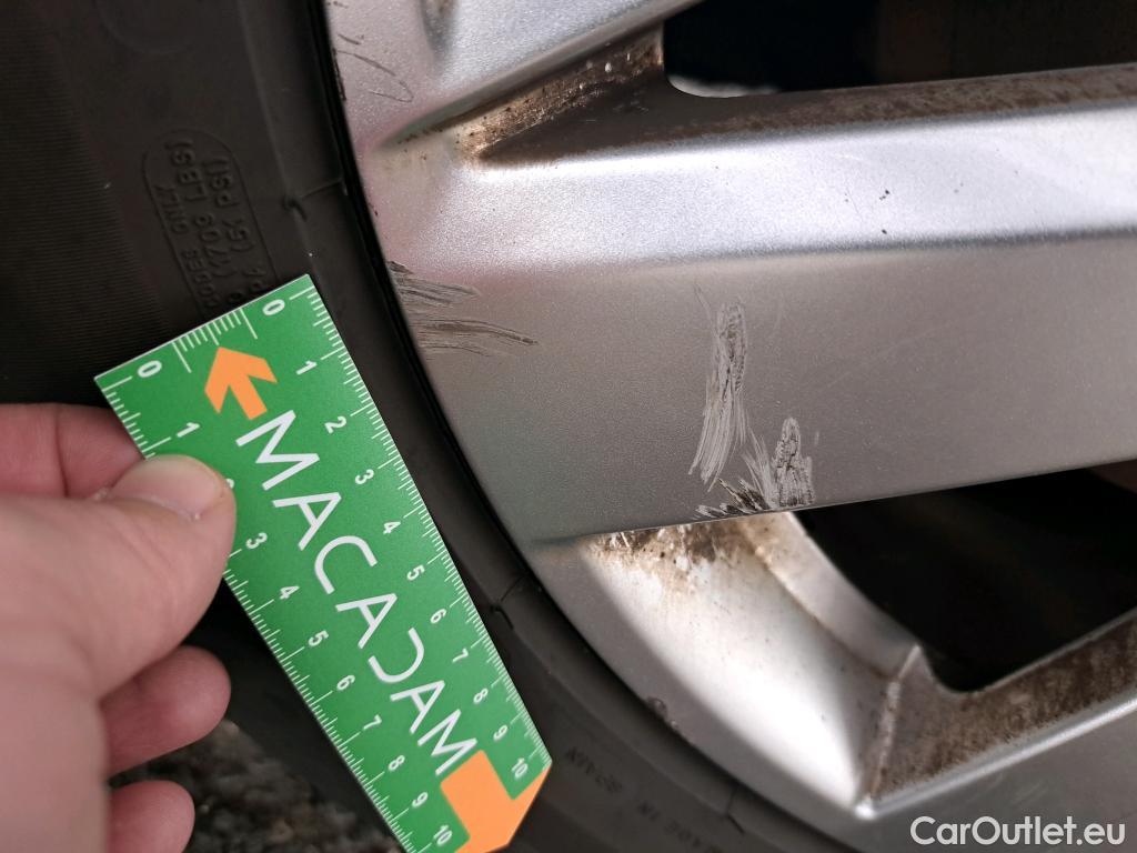  Peugeot  5008  Active Business 1.5 HDi 130CV BVM6 7 Sieges E6dT #16