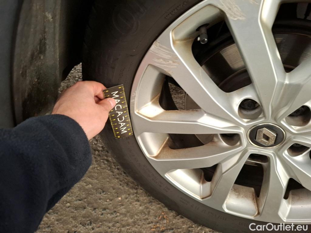  Renault  Kadjar  Business 1.5 dCi 115CV BVA7 E6dT #9