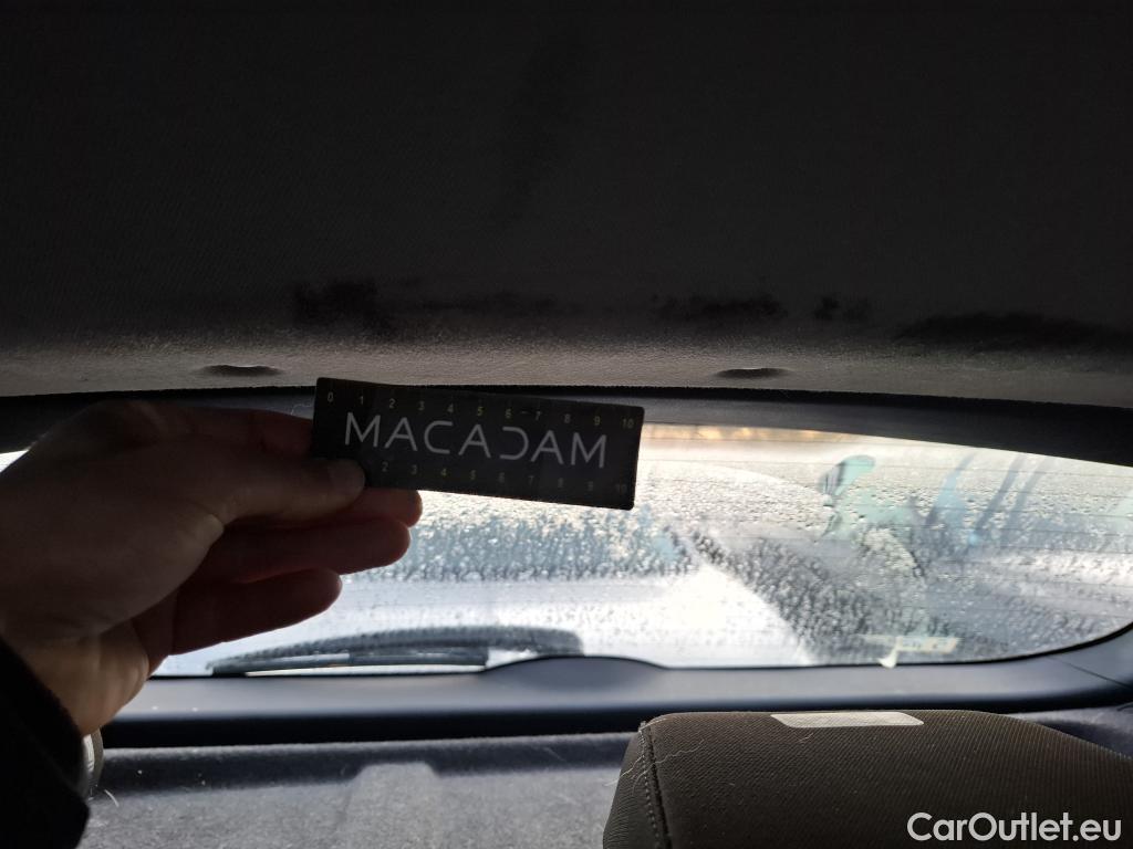  Hyundai  Konna Kona Business 2WD 1.6 CRDi 135CV BVA7 E6dT #8