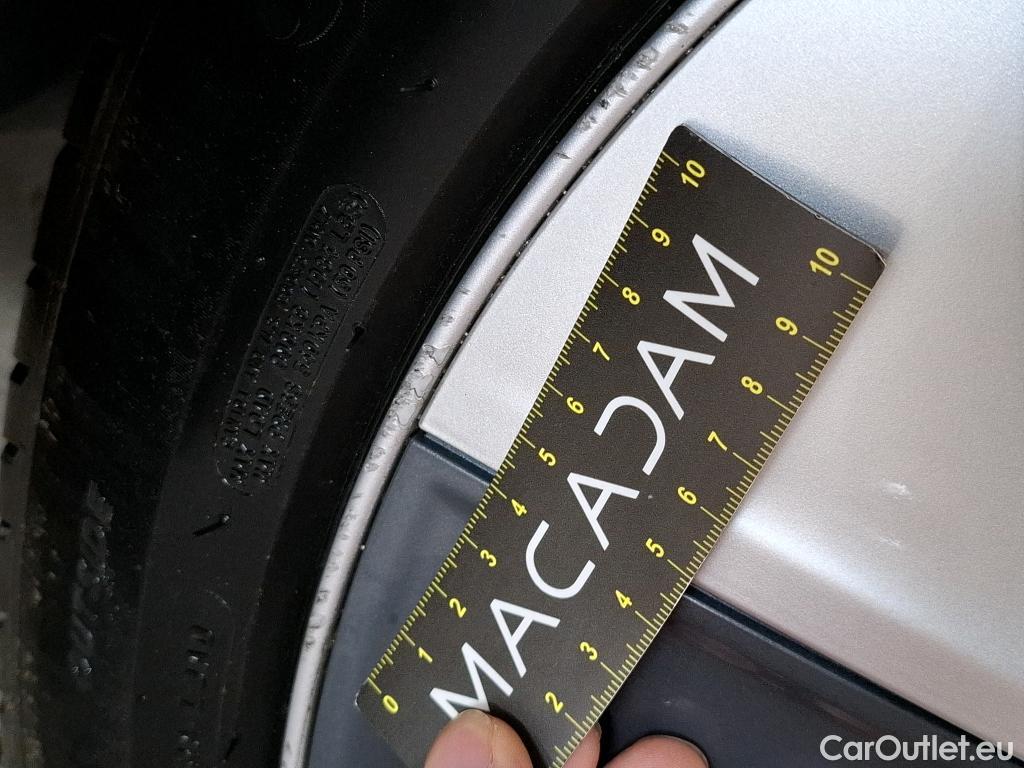  Tesla  Model Y TESLA  / 2021 / 5P / SUV RWD #22