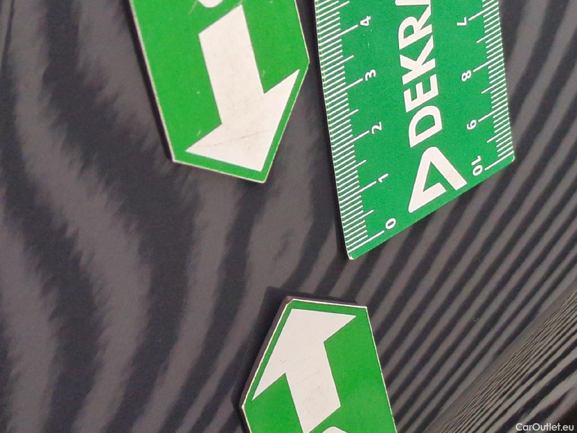  Volkswagen  Touran  Style 1.5 TSI 150CV BVA7 E6d #32