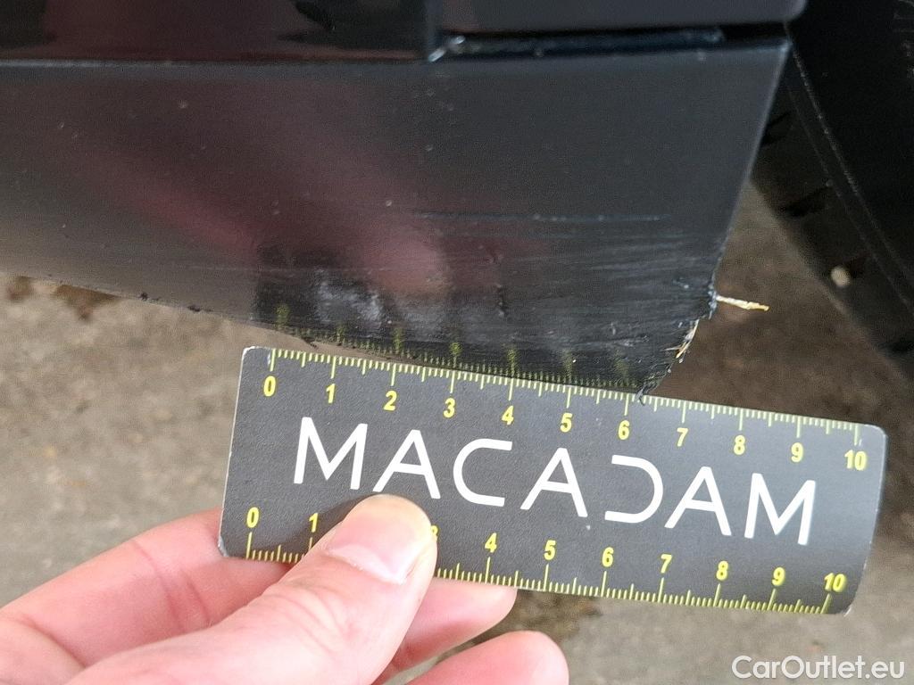  Tesla  Model Y TESLA  / 2021 / 5P / SUV RWD #30