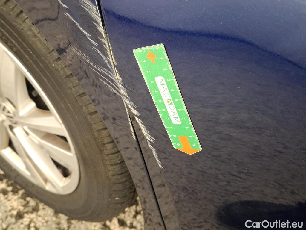  Volkswagen  Touran  Lounge Business BMT/Start-Stopp 2.0 TDI 115CV BVA7 E6dT #20