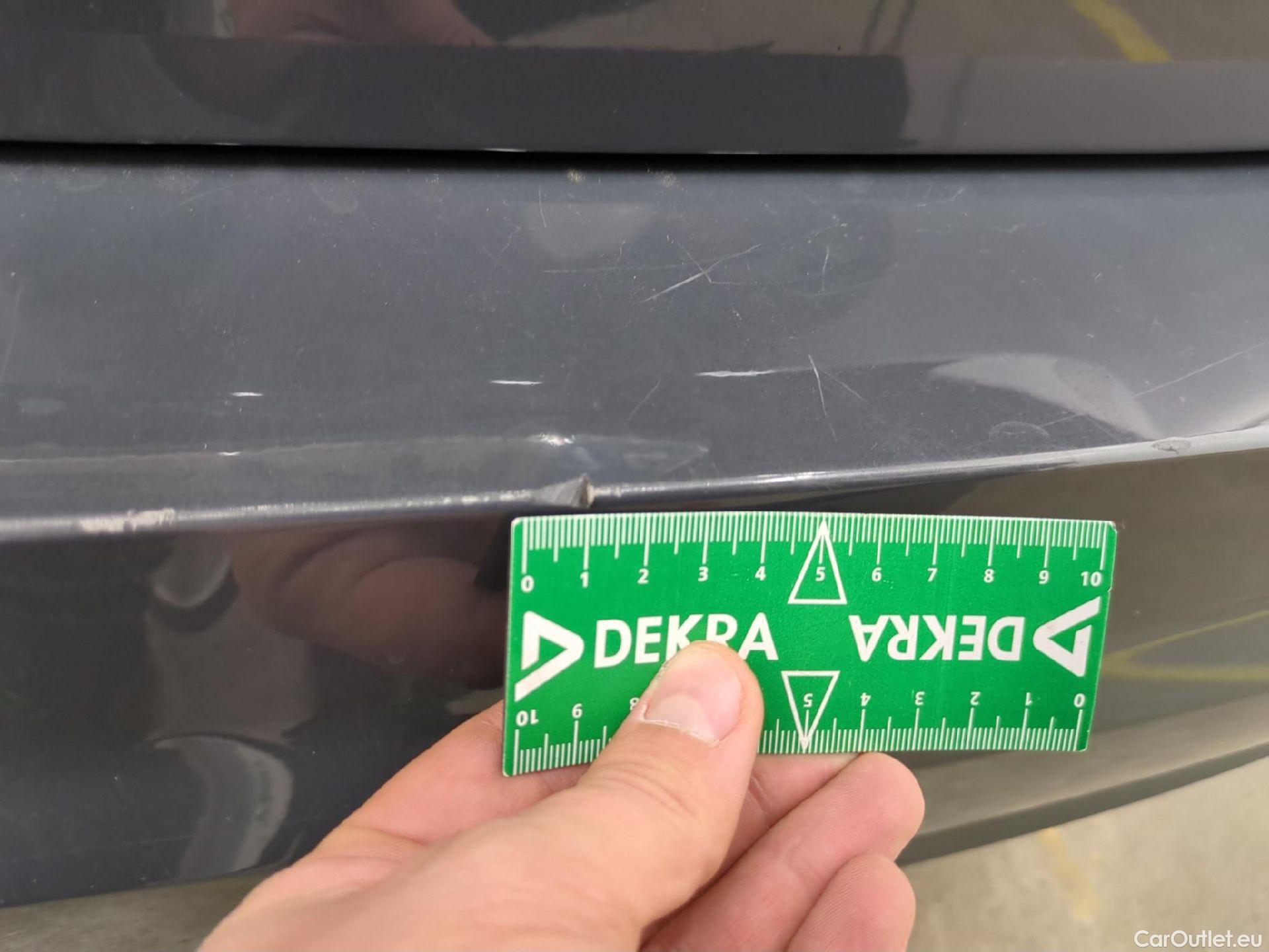  Volkswagen  Touran  Style 1.5 TSI 150CV BVA7 E6d #38