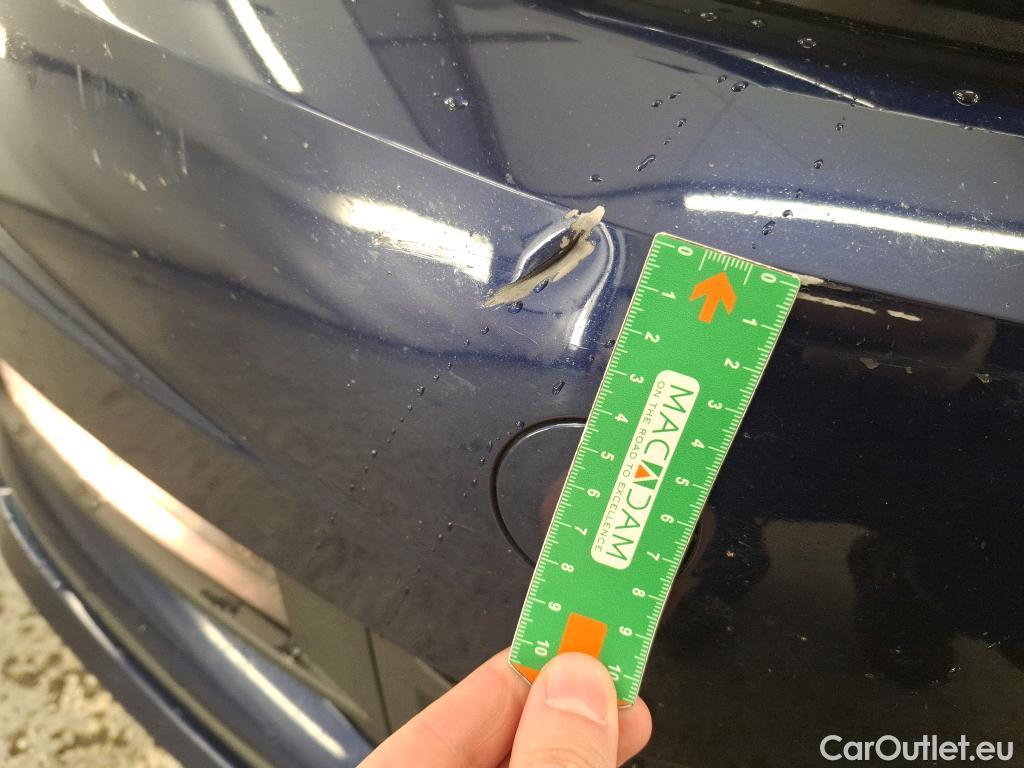  Volkswagen  Touran  Lounge Business BMT/Start-Stopp 2.0 TDI 115CV BVA7 E6dT #7