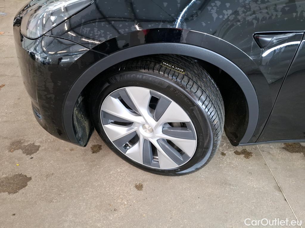  Tesla  Model Y TESLA  / 2021 / 5P / SUV RWD #23