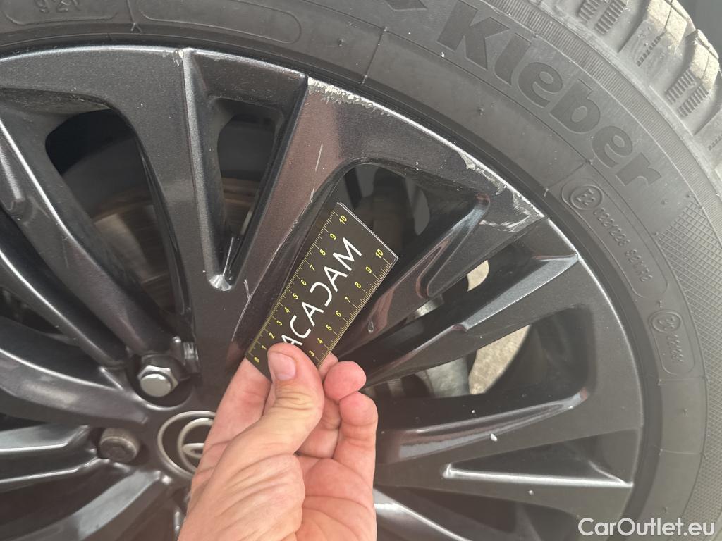  Toyota  Yaris Cross TOYOTA  Hybride / 2021 / 5P / SUV 1.5 HYBRID 116H TRAIL AUTO #11