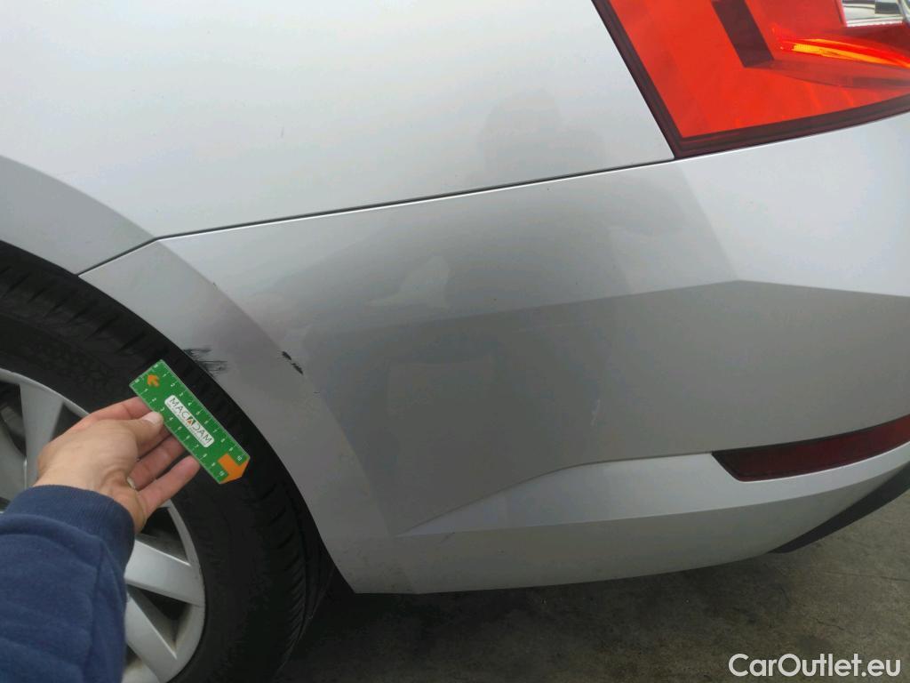  Skoda  Superb  Break Style 2.0 TDI 150CV BVA7 E6dT #11