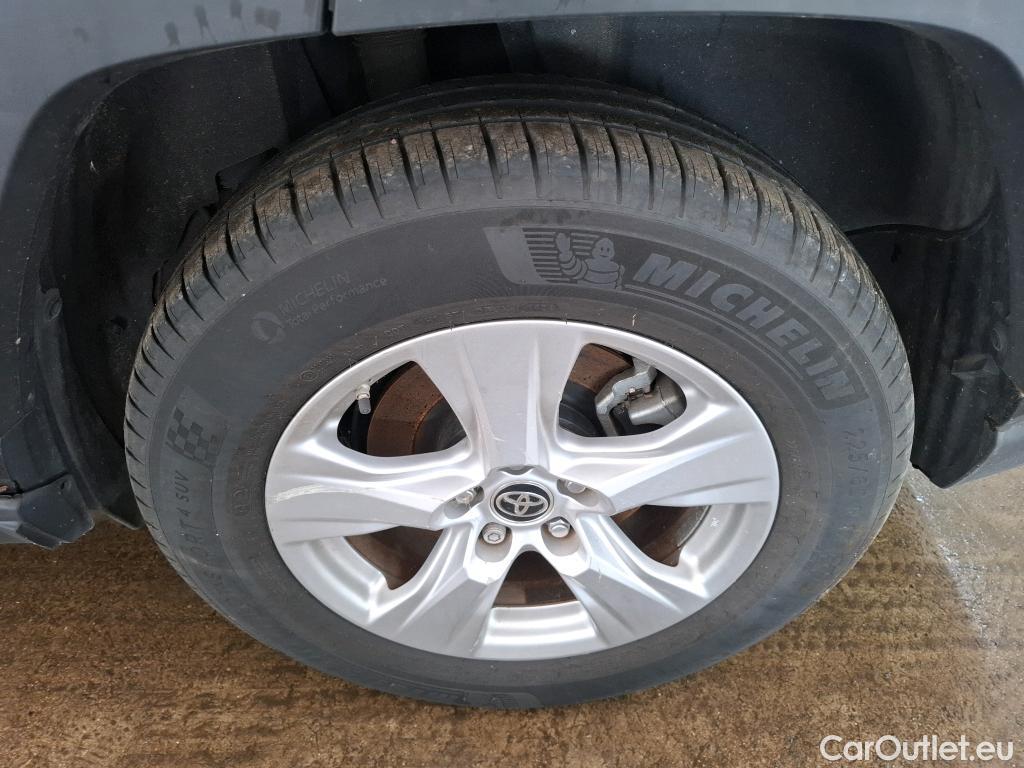  Toyota  RAV4 TOYOTA  Hybride / 2018 / 5P / SUV Hybride 2WD Dynamic Business St Hyb Acad #16