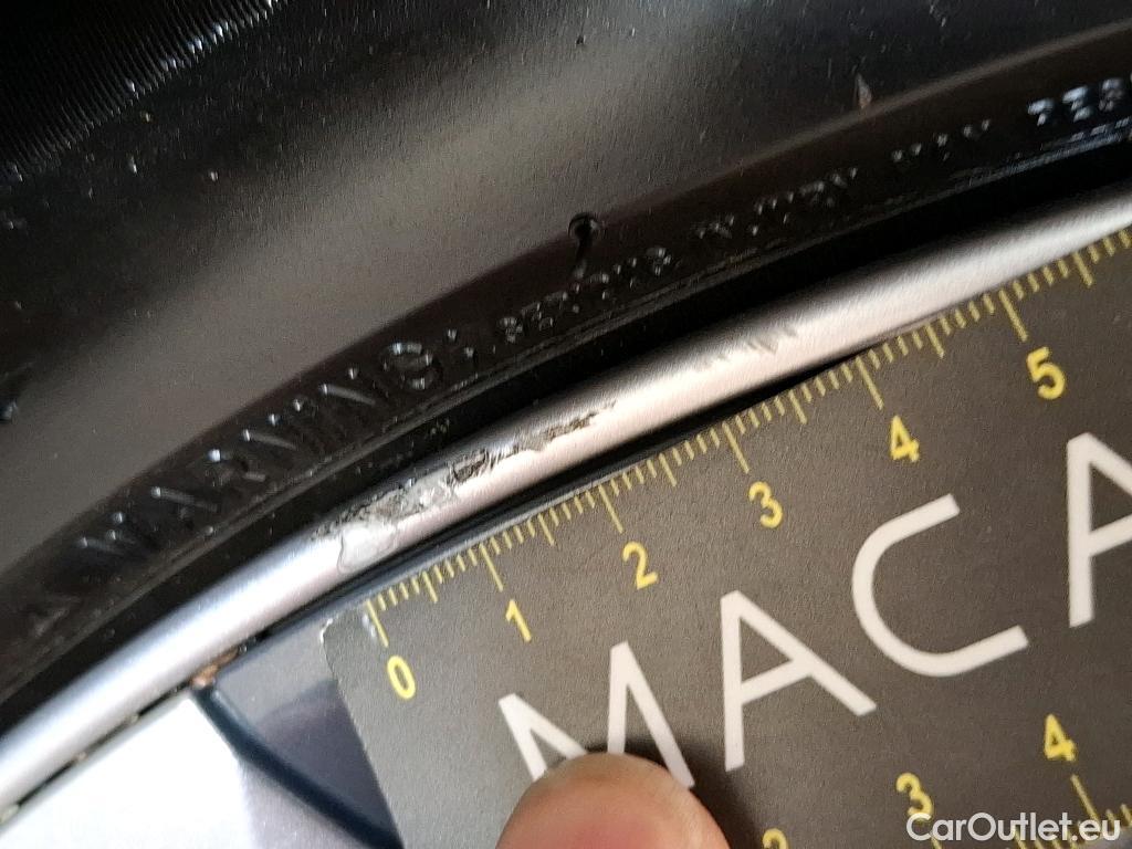  Tesla  Model Y TESLA  / 2021 / 5P / SUV RWD #21