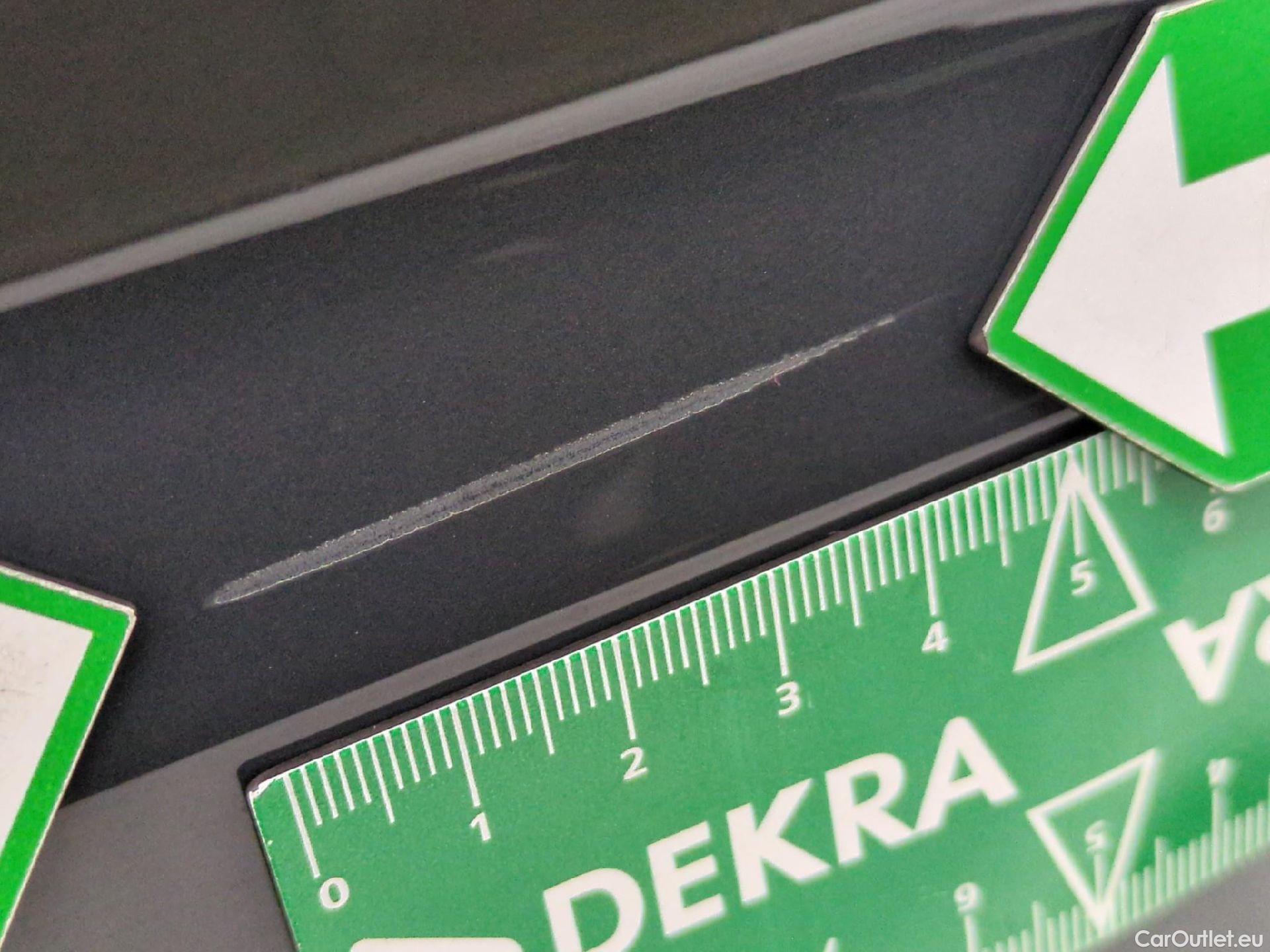  Volkswagen  Touran  Style 1.5 TSI 150CV BVA7 E6d #31