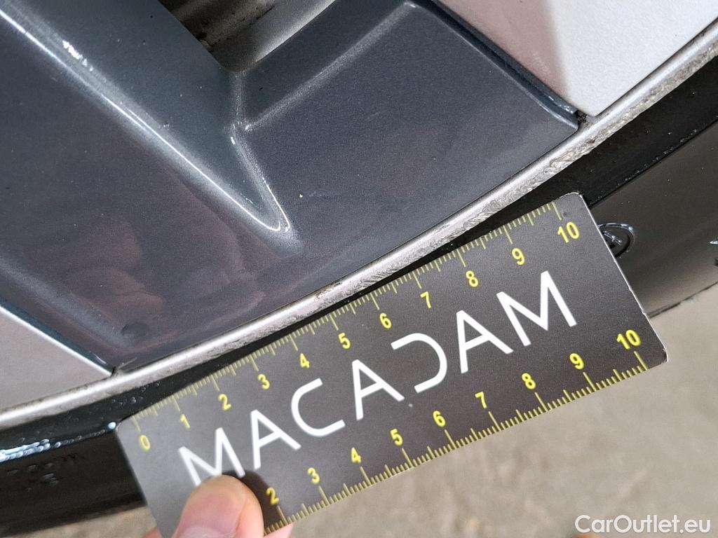  Tesla  Model Y TESLA  / 2021 / 5P / SUV RWD #10