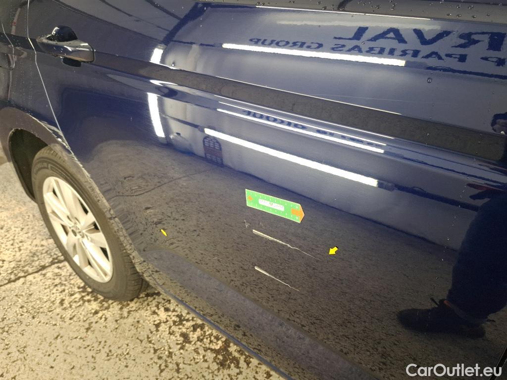  Volkswagen  Touran  Lounge Business BMT/Start-Stopp 2.0 TDI 115CV BVA7 E6dT #17