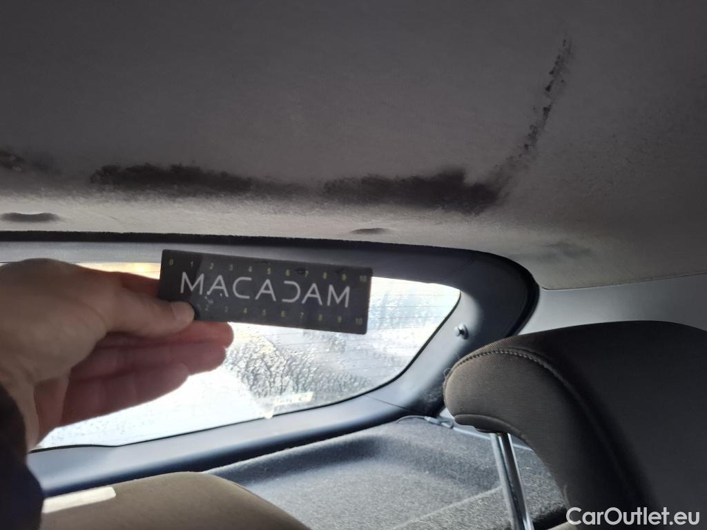  Hyundai  Konna Kona Business 2WD 1.6 CRDi 135CV BVA7 E6dT #4