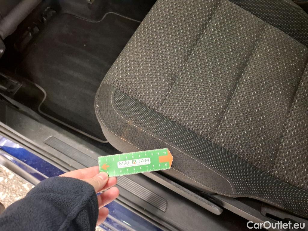  Volkswagen  Touran  Lounge Business BMT/Start-Stopp 2.0 TDI 115CV BVA7 E6dT #50