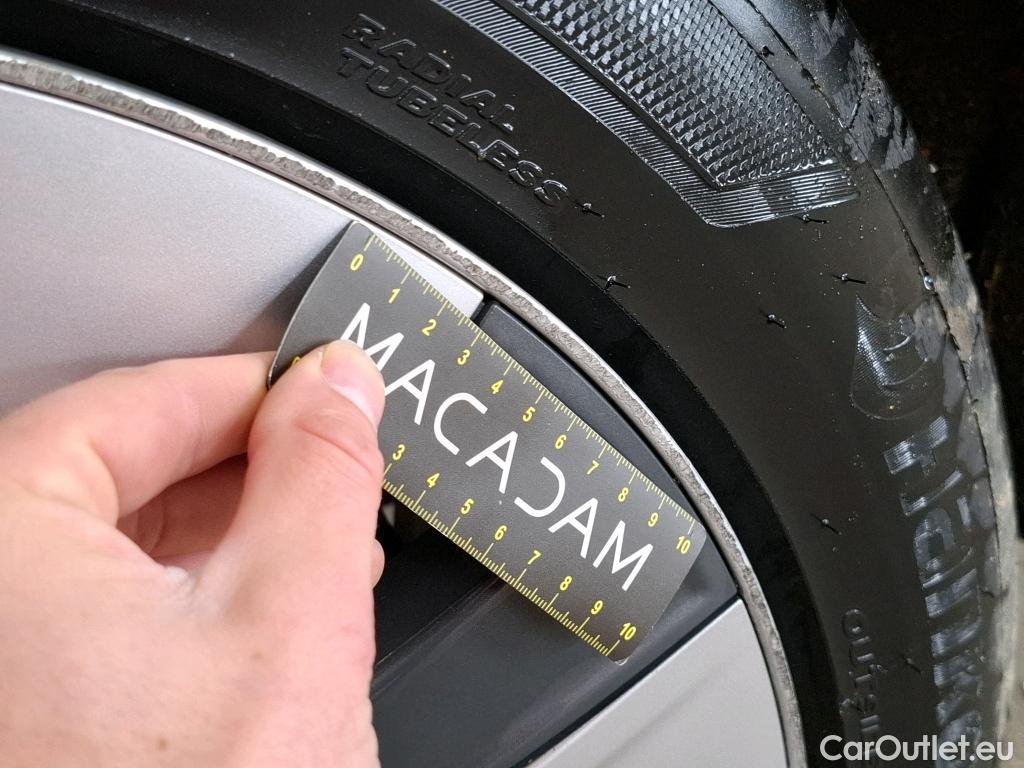  Tesla  Model Y TESLA  / 2021 / 5P / SUV RWD #6