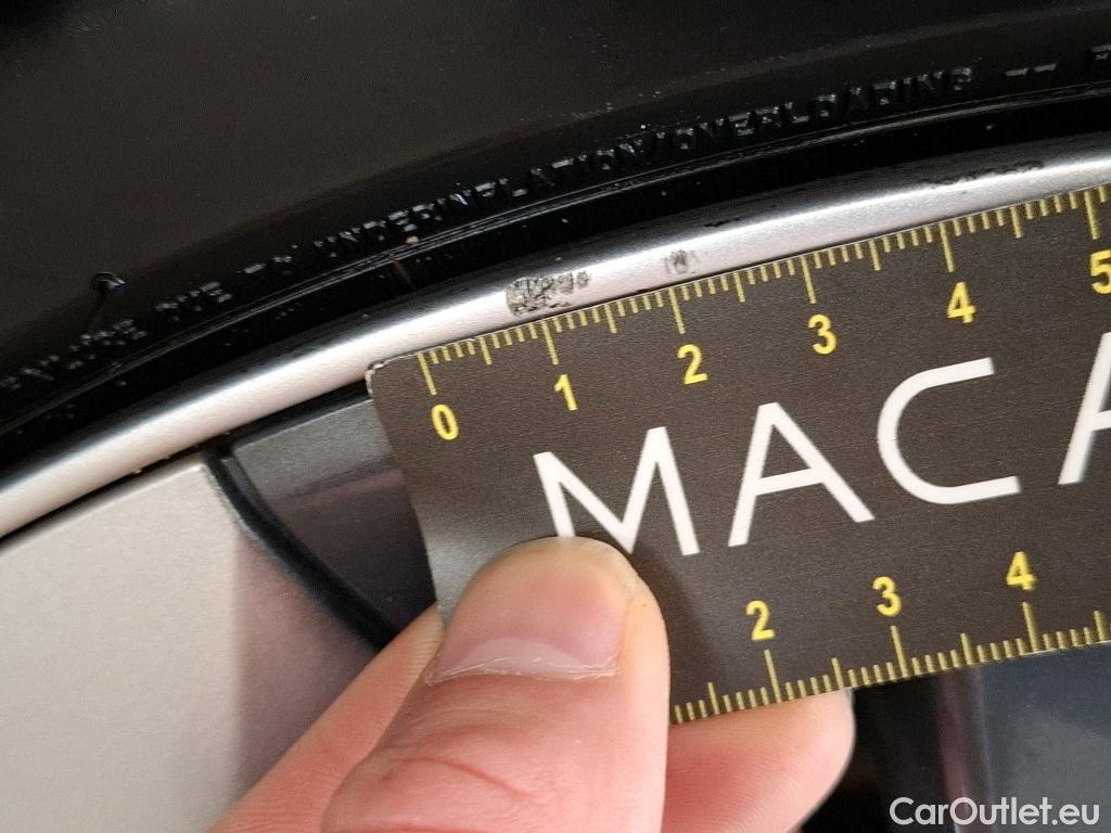  Tesla  Model Y TESLA  / 2021 / 5P / SUV RWD #25