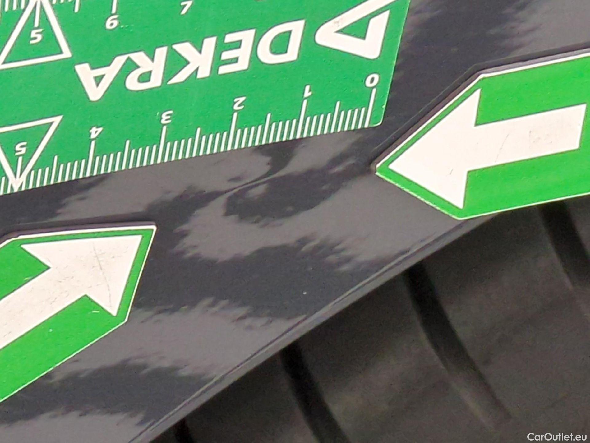  Volkswagen  Touran  Style 1.5 TSI 150CV BVA7 E6d #29