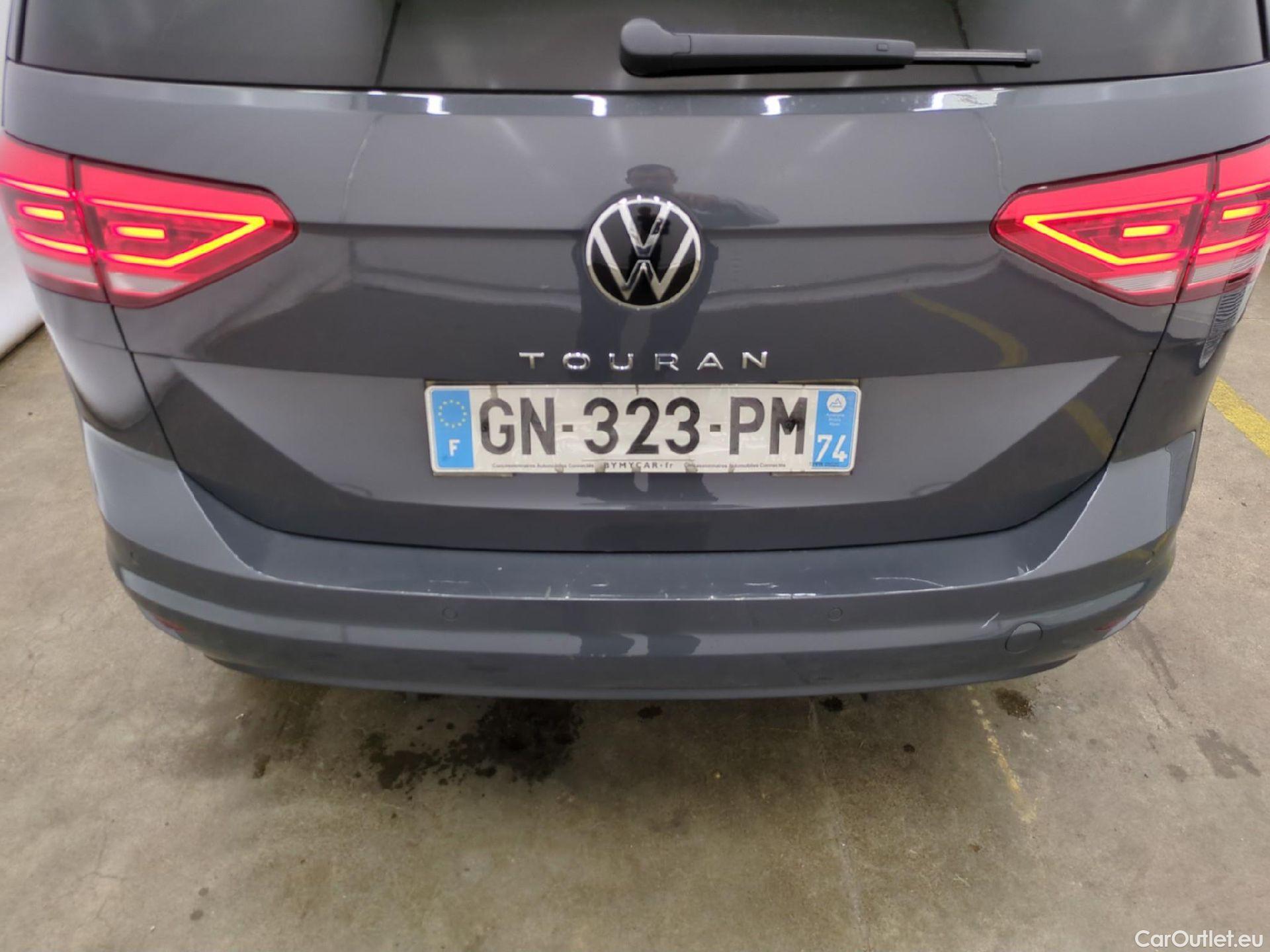  Volkswagen  Touran  Style 1.5 TSI 150CV BVA7 E6d #3