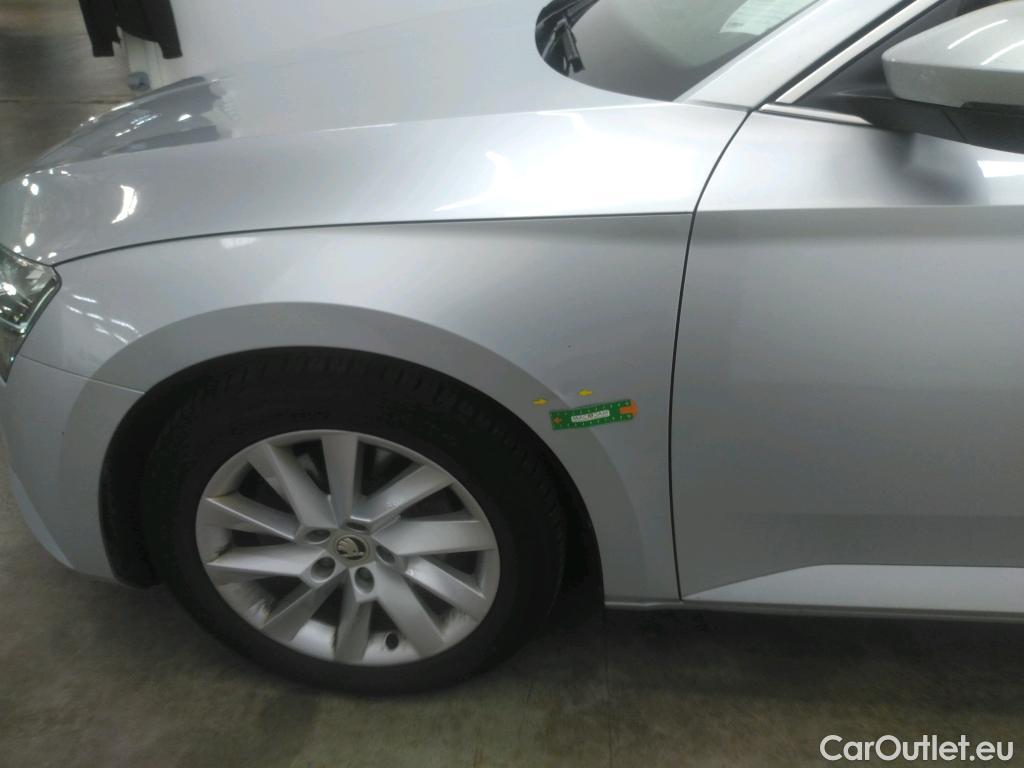  Skoda  Superb  Break Style 2.0 TDI 150CV BVA7 E6dT #19