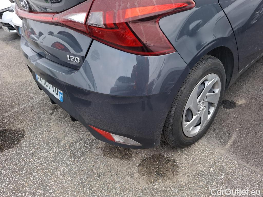  Hyundai  i20  Initia 1.2 85CV BVM5 E6d #15