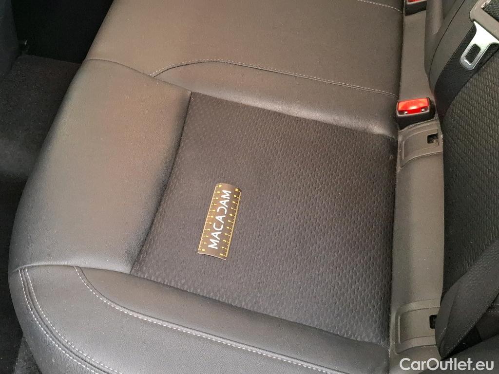  Nissan  Qashqai NISSAN  / 2017 / 5P / Crossover 1.3 DIG-T 160 DCT Tekna #13