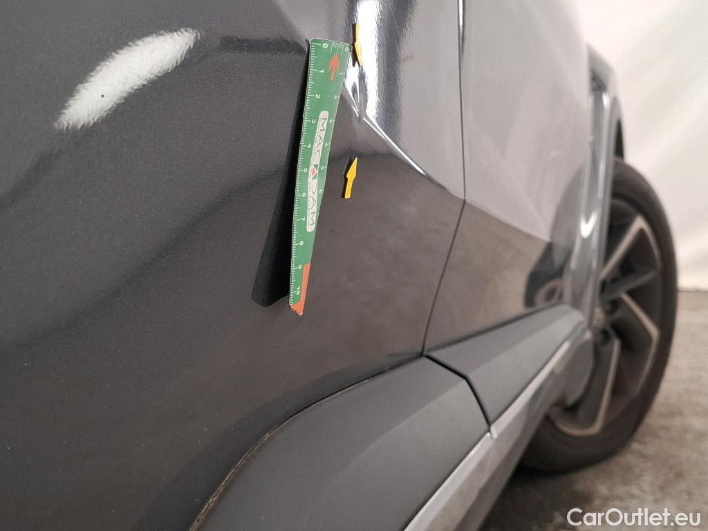  Toyota  C-HR TOYOTA  / 2016 / 5P / SUV 1.8 HYBRIDE 122 GRAPHIC #8