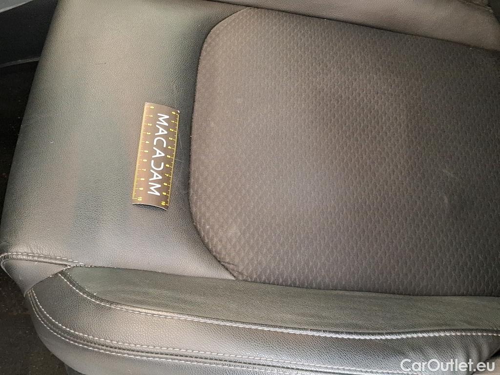  Nissan  Qashqai NISSAN  / 2017 / 5P / Crossover 1.3 DIG-T 160 DCT Tekna #10