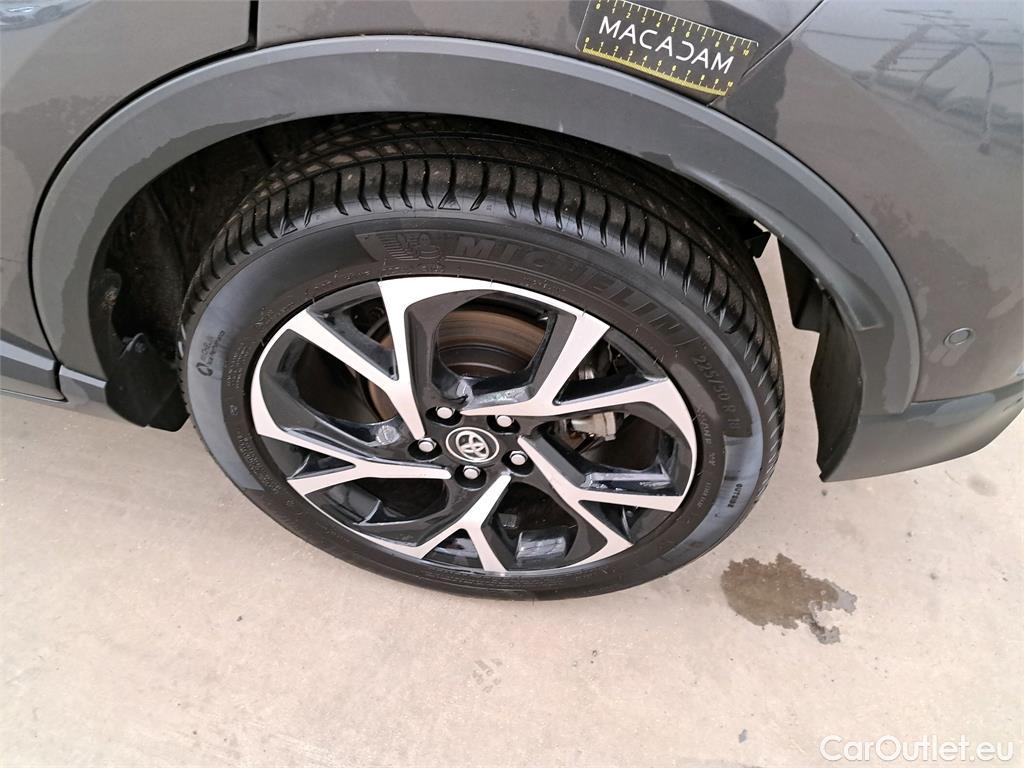  Toyota  C-HR  5p SUV 1.8 HYBRIDE 122 GRAPHIC
 #56