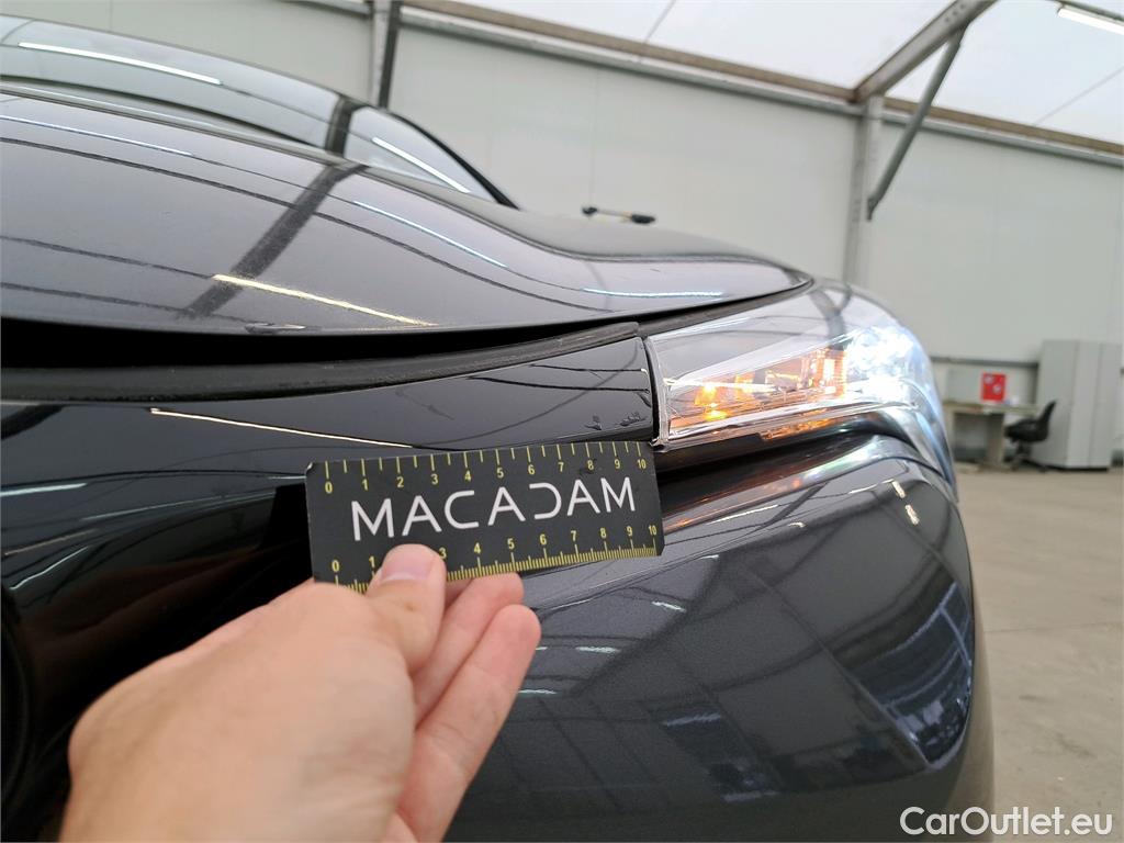  Toyota  C-HR  5p SUV 1.8 HYBRIDE 122 GRAPHIC
 #42