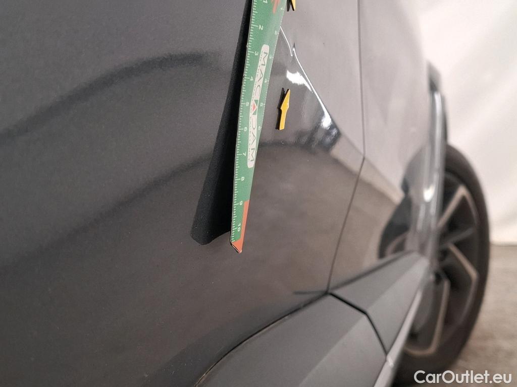  Toyota  C-HR TOYOTA  / 2016 / 5P / SUV 1.8 HYBRIDE 122 GRAPHIC #9