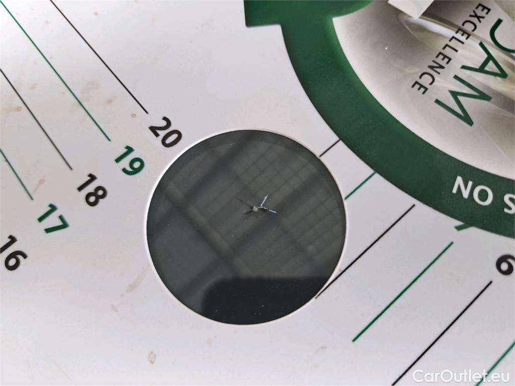  Toyota  C-HR  5p SUV 1.8 HYBRIDE 122 GRAPHIC
 #52