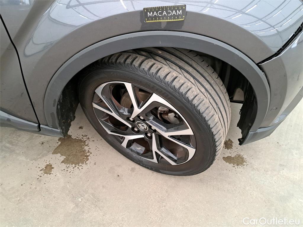  Toyota  C-HR  5p SUV 1.8 HYBRIDE 122 GRAPHIC
 #68